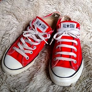 Red Converse